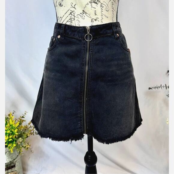 Free People Zip It Up Denim Skirt Front Zipper Haven Black 31 - Picture 8 of 14